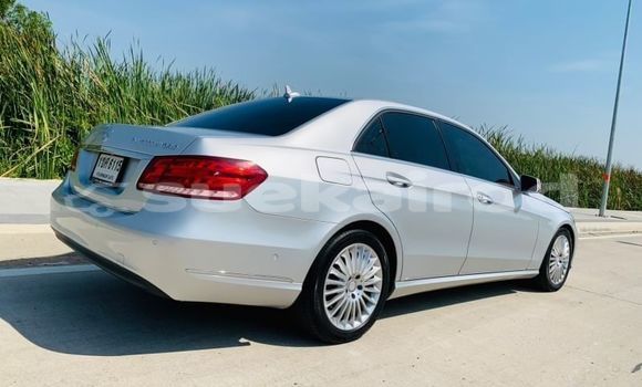 Buy Used Mercedes-Benz E-Classe Other Car in Bangkok in Bangkok Buy Used Mercedes-Benz E-Classe Other Car in Bangkok in Bangkok