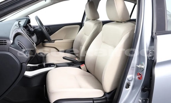 ซื้อ รถมือสอง Honda City เงิน รถยนต์ ใน %{เมือง} ใน กรุงเทพมหานคร ซื้อ รถมือสอง Honda City เงิน รถยนต์ ใน %{เมือง} ใน กรุงเทพมหานคร