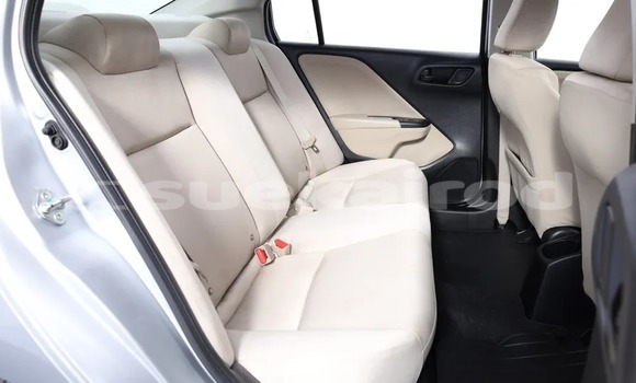 ซื้อ รถมือสอง Honda City เงิน รถยนต์ ใน %{เมือง} ใน กรุงเทพมหานคร ซื้อ รถมือสอง Honda City เงิน รถยนต์ ใน %{เมือง} ใน กรุงเทพมหานคร