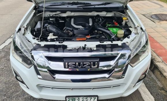 Buy Used Isuzu D-Max White Car in Bangkok in Bangkok Buy Used Isuzu D-Max White Car in Bangkok in Bangkok