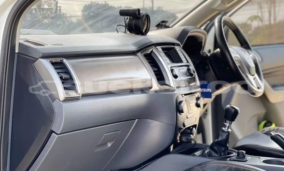 ซื้อ รถมือสอง Ford Ranger ขาว รถยนต์ ใน %{เมือง} ใน กรุงเทพมหานคร ซื้อ รถมือสอง Ford Ranger ขาว รถยนต์ ใน %{เมือง} ใน กรุงเทพมหานคร