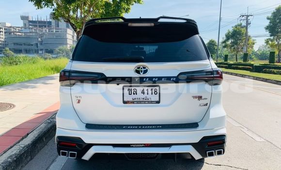 ซื้อ รถมือสอง Toyota Fortuner อื่น ๆ รถยนต์ ใน %{เมือง} ใน กรุงเทพมหานคร ซื้อ รถมือสอง Toyota Fortuner อื่น ๆ รถยนต์ ใน %{เมือง} ใน กรุงเทพมหานคร