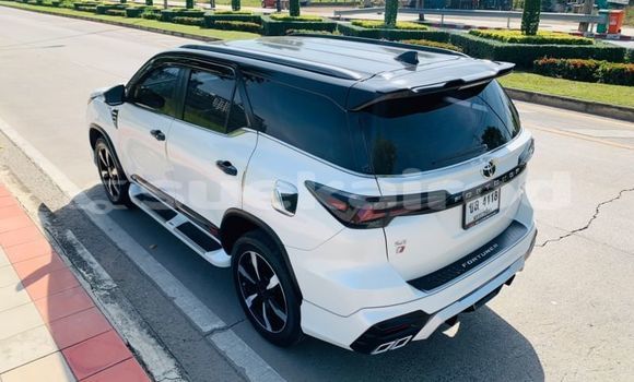 ซื้อ รถมือสอง Toyota Fortuner อื่น ๆ รถยนต์ ใน %{เมือง} ใน กรุงเทพมหานคร ซื้อ รถมือสอง Toyota Fortuner อื่น ๆ รถยนต์ ใน %{เมือง} ใน กรุงเทพมหานคร