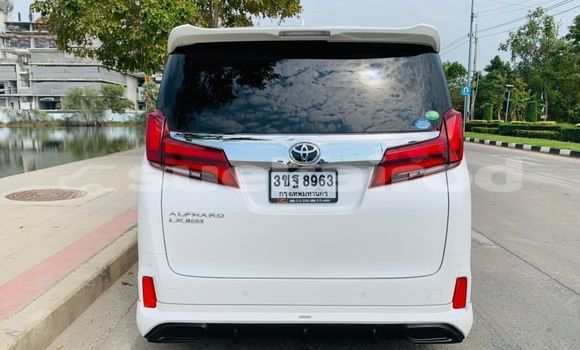ซื้อ รถมือสอง Toyota Alphard ขาว รถยนต์ ใน %{เมือง} ใน กรุงเทพมหานคร ซื้อ รถมือสอง Toyota Alphard ขาว รถยนต์ ใน %{เมือง} ใน กรุงเทพมหานคร