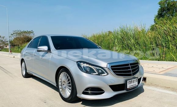 ซื้อ รถมือสอง Mercedes-Benz E-Classe อื่น ๆ รถยนต์ ใน %{เมือง} ใน กรุงเทพมหานคร ซื้อ รถมือสอง Mercedes-Benz E-Classe อื่น ๆ รถยนต์ ใน %{เมือง} ใน กรุงเทพมหานคร