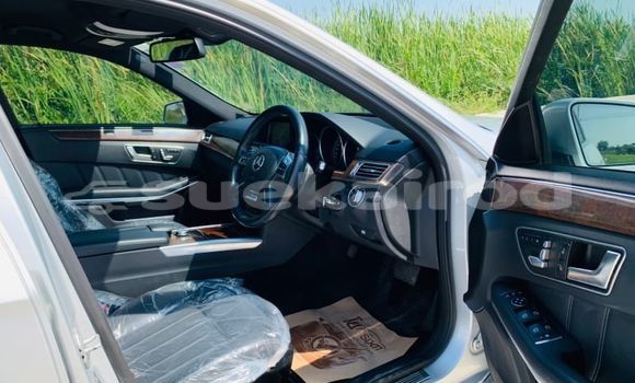 ซื้อ รถมือสอง Mercedes-Benz E-Classe อื่น ๆ รถยนต์ ใน %{เมือง} ใน กรุงเทพมหานคร ซื้อ รถมือสอง Mercedes-Benz E-Classe อื่น ๆ รถยนต์ ใน %{เมือง} ใน กรุงเทพมหานคร