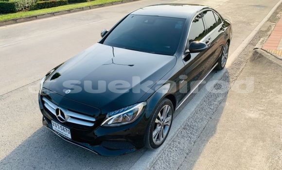 ซื้อ รถมือสอง Mercedes-Benz C-Classe สีดำ รถยนต์ ใน %{เมือง} ใน กรุงเทพมหานคร