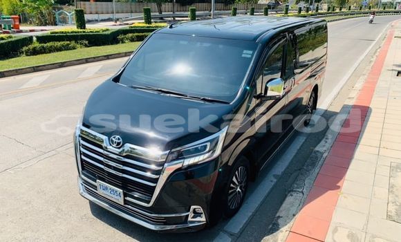 ซื้อ รถมือสอง Mercedes-Benz E-Classe สีดำ รถยนต์ ใน %{เมือง} ใน กรุงเทพมหานคร ซื้อ รถมือสอง Mercedes-Benz E-Classe สีดำ รถยนต์ ใน %{เมือง} ใน กรุงเทพมหานคร