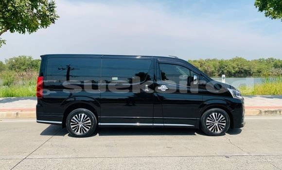 ซื้อ รถมือสอง Mercedes-Benz E-Classe สีดำ รถยนต์ ใน %{เมือง} ใน กรุงเทพมหานคร ซื้อ รถมือสอง Mercedes-Benz E-Classe สีดำ รถยนต์ ใน %{เมือง} ใน กรุงเทพมหานคร