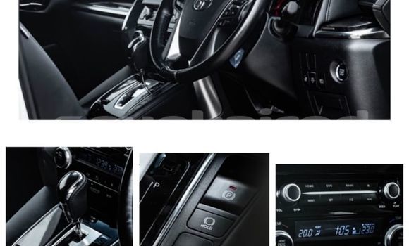 ซื้อ รถมือสอง Toyota Vellfire ขาว รถยนต์ ใน %{เมือง} ใน กรุงเทพมหานคร ซื้อ รถมือสอง Toyota Vellfire ขาว รถยนต์ ใน %{เมือง} ใน กรุงเทพมหานคร