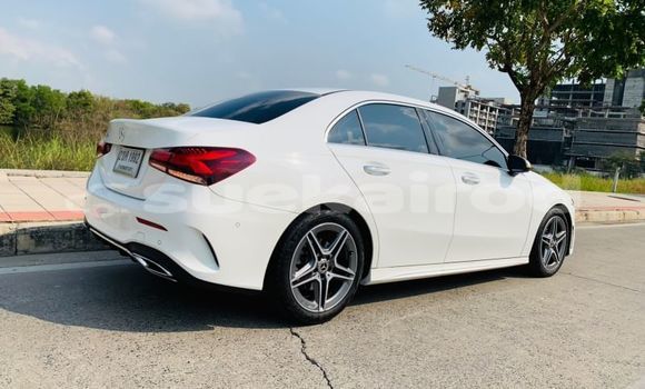 ซื้อ รถมือสอง Mercedes-Benz A-klasse AMG ขาว รถยนต์ ใน %{เมือง} ใน กรุงเทพมหานคร ซื้อ รถมือสอง Mercedes-Benz A-klasse AMG ขาว รถยนต์ ใน %{เมือง} ใน กรุงเทพมหานคร