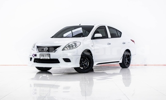 ซื้อ รถมือสอง Nissan Almera ขาว รถยนต์ ใน %{เมือง} ใน กรุงเทพมหานคร
