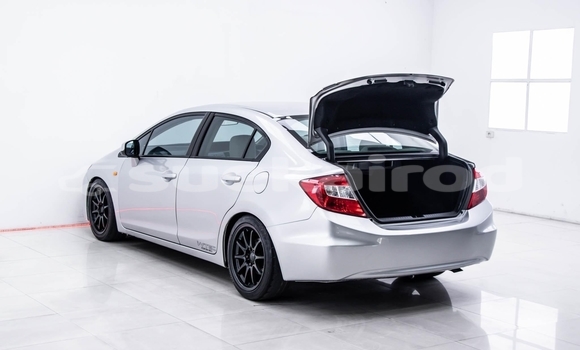 ซื้อ รถมือสอง Honda Civic เงิน รถยนต์ ใน %{เมือง} ใน กรุงเทพมหานคร ซื้อ รถมือสอง Honda Civic เงิน รถยนต์ ใน %{เมือง} ใน กรุงเทพมหานคร