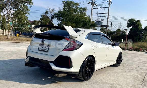 Buy Used Honda Civic White Car in Bangkok in Bangkok Buy Used Honda Civic White Car in Bangkok in Bangkok
