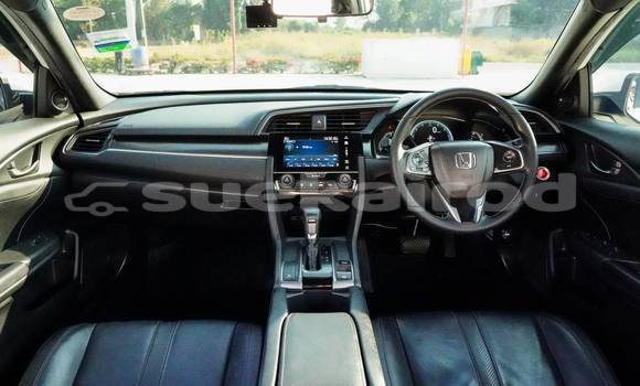 Buy Used Honda Civic White Car in Bangkok in Bangkok Buy Used Honda Civic White Car in Bangkok in Bangkok