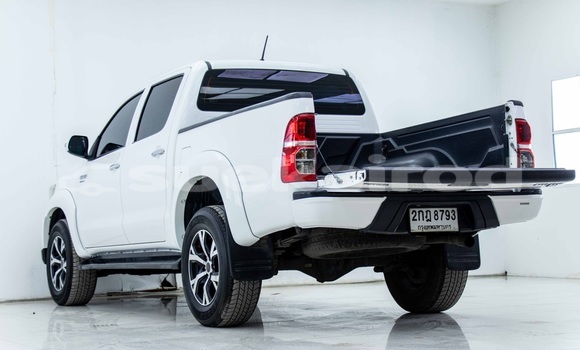 ซื้อ รถมือสอง Toyota Hiluxe VIGO ขาว รถยนต์ ใน %{เมือง} ใน กรุงเทพมหานคร ซื้อ รถมือสอง Toyota Hiluxe VIGO ขาว รถยนต์ ใน %{เมือง} ใน กรุงเทพมหานคร