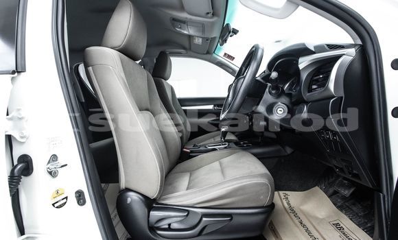 ซื้อ รถมือสอง Toyota Hiluxe Revo ขาว รถยนต์ ใน %{เมือง} ใน กรุงเทพมหานคร ซื้อ รถมือสอง Toyota Hiluxe Revo ขาว รถยนต์ ใน %{เมือง} ใน กรุงเทพมหานคร