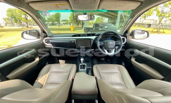 Buy Used Toyota Hiluxe Revo White Car in Bangkok in Bangkok Buy Used Toyota Hiluxe Revo White Car in Bangkok in Bangkok