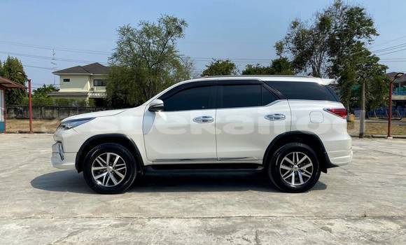 ซื้อ รถมือสอง Toyota Fortuner ขาว รถยนต์ ใน %{เมือง} ใน กรุงเทพมหานคร ซื้อ รถมือสอง Toyota Fortuner ขาว รถยนต์ ใน %{เมือง} ใน กรุงเทพมหานคร