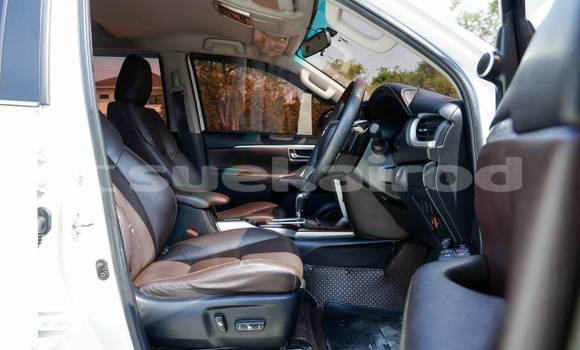 ซื้อ รถมือสอง Toyota Fortuner ขาว รถยนต์ ใน %{เมือง} ใน กรุงเทพมหานคร ซื้อ รถมือสอง Toyota Fortuner ขาว รถยนต์ ใน %{เมือง} ใน กรุงเทพมหานคร