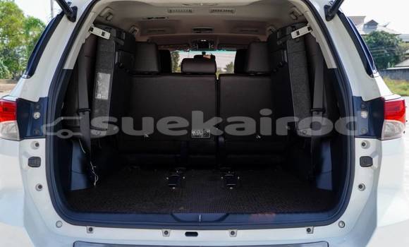 ซื้อ รถมือสอง Toyota Fortuner ขาว รถยนต์ ใน %{เมือง} ใน กรุงเทพมหานคร ซื้อ รถมือสอง Toyota Fortuner ขาว รถยนต์ ใน %{เมือง} ใน กรุงเทพมหานคร