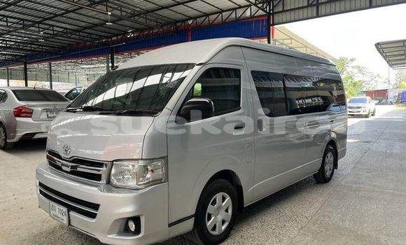 ซื้อ รถมือสอง Toyota Commuter เงิน รถยนต์ ใน %{เมือง} ใน กรุงเทพมหานคร ซื้อ รถมือสอง Toyota Commuter เงิน รถยนต์ ใน %{เมือง} ใน กรุงเทพมหานคร