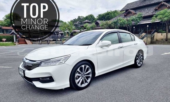 Buy Used Honda Accord White Car in Bangkok in Bangkok