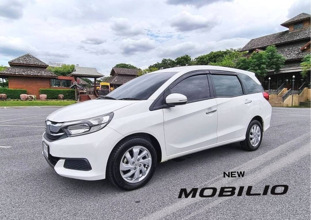 Buy used honda mobilio white car in bangkok in bangkok - suekairod