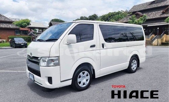 ซื้อ รถมือสอง Toyota Hiace ขาว รถยนต์ ใน %{เมือง} ใน กรุงเทพมหานคร ซื้อ รถมือสอง Toyota Hiace ขาว รถยนต์ ใน %{เมือง} ใน กรุงเทพมหานคร