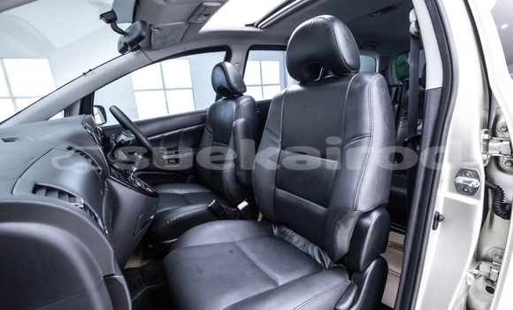 Buy Used Toyota Wish Brown Car in Bangkok in Bangkok Buy Used Toyota Wish Brown Car in Bangkok in Bangkok