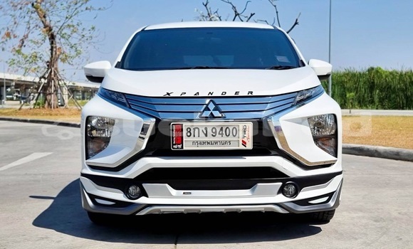 Buy Used Mitsubishi Xpander White Car in Bangkok in Bangkok Buy Used Mitsubishi Xpander White Car in Bangkok in Bangkok