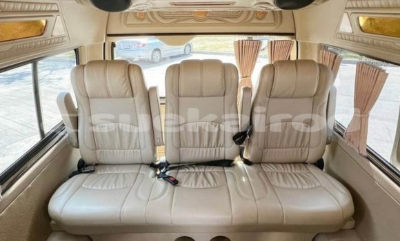 Buy Used Toyota Commuter Other Car in Bangkok in Bangkok Buy Used Toyota Commuter Other Car in Bangkok in Bangkok