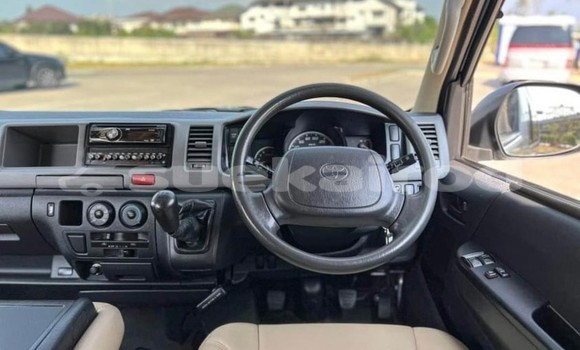 Buy Used Toyota Commuter Other Car in Bangkok in Bangkok Buy Used Toyota Commuter Other Car in Bangkok in Bangkok