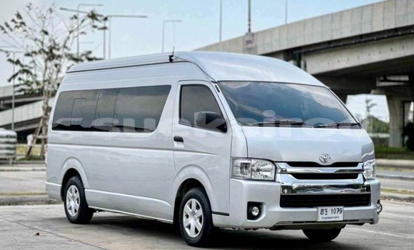 ซื้อ รถมือสอง Toyota Commuter อื่น ๆ รถยนต์ ใน %{เมือง} ใน กรุงเทพมหานคร ซื้อ รถมือสอง Toyota Commuter อื่น ๆ รถยนต์ ใน %{เมือง} ใน กรุงเทพมหานคร