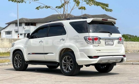 ซื้อ รถมือสอง Toyota Fortuner ขาว รถยนต์ ใน %{เมือง} ใน กรุงเทพมหานคร ซื้อ รถมือสอง Toyota Fortuner ขาว รถยนต์ ใน %{เมือง} ใน กรุงเทพมหานคร