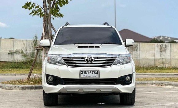 ซื้อ รถมือสอง Toyota Fortuner ขาว รถยนต์ ใน %{เมือง} ใน กรุงเทพมหานคร ซื้อ รถมือสอง Toyota Fortuner ขาว รถยนต์ ใน %{เมือง} ใน กรุงเทพมหานคร