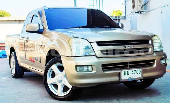 Buy Used Isuzu D–MAX Brown Car in Bangkok in Bangkok Buy Used Isuzu D–MAX Brown Car in Bangkok in Bangkok