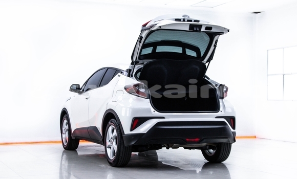 ซื้อ รถมือสอง Toyota C-HR อื่น ๆ รถยนต์ ใน %{เมือง} ใน กรุงเทพมหานคร ซื้อ รถมือสอง Toyota C-HR อื่น ๆ รถยนต์ ใน %{เมือง} ใน กรุงเทพมหานคร