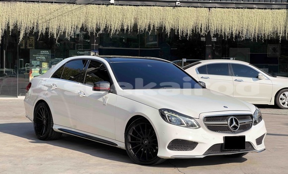Buy Used Mercedes-Benz E-Classe White Car in Bangkok in Bangkok Buy Used Mercedes-Benz E-Classe White Car in Bangkok in Bangkok