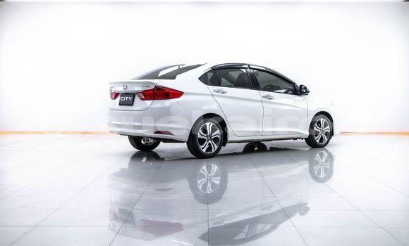 Buy Used Honda City White Car in Bangkok in Bangkok Buy Used Honda City White Car in Bangkok in Bangkok