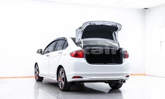 Buy Used Honda City White Car in Bangkok in Bangkok Buy Used Honda City White Car in Bangkok in Bangkok