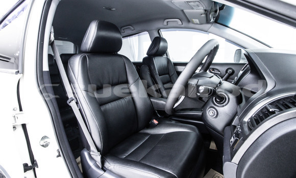 Buy Used Honda CR-V White Car in Bangkok in Bangkok Buy Used Honda CR-V White Car in Bangkok in Bangkok