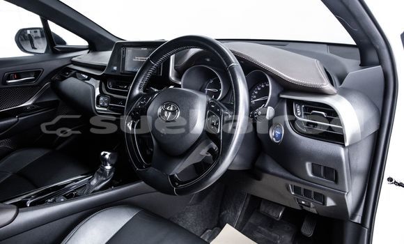 Buy Used Toyota C-HR White Car in Bangkok in Bangkok Buy Used Toyota C-HR White Car in Bangkok in Bangkok