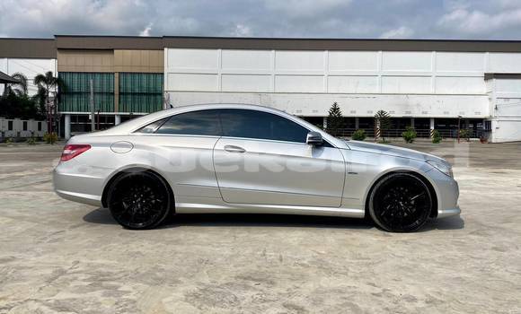 ซื้อ รถมือสอง Mercedes-Benz E-Classe อื่น ๆ รถยนต์ ใน %{เมือง} ใน กรุงเทพมหานคร ซื้อ รถมือสอง Mercedes-Benz E-Classe อื่น ๆ รถยนต์ ใน %{เมือง} ใน กรุงเทพมหานคร