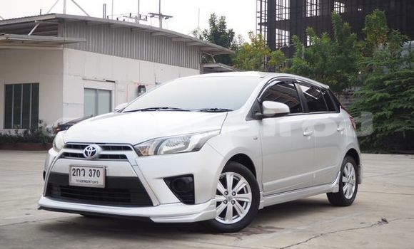 ซื้อ รถมือสอง Toyota Yaris เงิน รถยนต์ ใน %{เมือง} ใน กรุงเทพมหานคร ซื้อ รถมือสอง Toyota Yaris เงิน รถยนต์ ใน %{เมือง} ใน กรุงเทพมหานคร