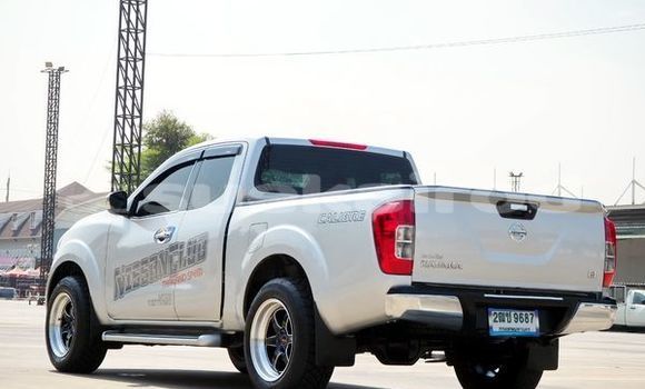 ซื้อ รถมือสอง Nissan Navara เงิน รถยนต์ ใน %{เมือง} ใน กรุงเทพมหานคร ซื้อ รถมือสอง Nissan Navara เงิน รถยนต์ ใน %{เมือง} ใน กรุงเทพมหานคร