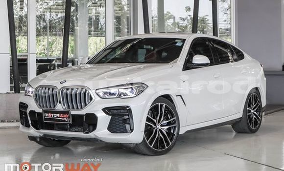 Buy Used BMW X6 White Car in Bangkok in Bangkok
