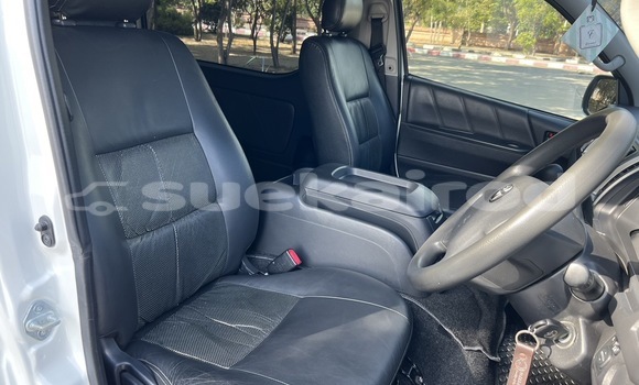 ซื้อ รถมือสอง Toyota Ventury ขาว รถยนต์ ใน %{เมือง} ใน พระนครศรีอยุธยา ซื้อ รถมือสอง Toyota Ventury ขาว รถยนต์ ใน %{เมือง} ใน พระนครศรีอยุธยา