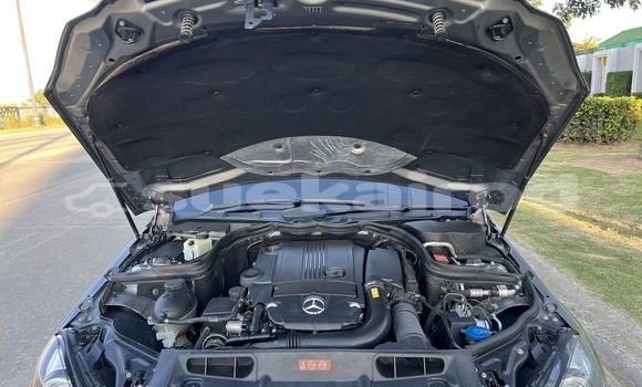 Buy Used Mercedes‒Benz C–Class Silver Car in Phra Nakhon Si Ayutthaya in Phra Nakhon Si Ayutthaya