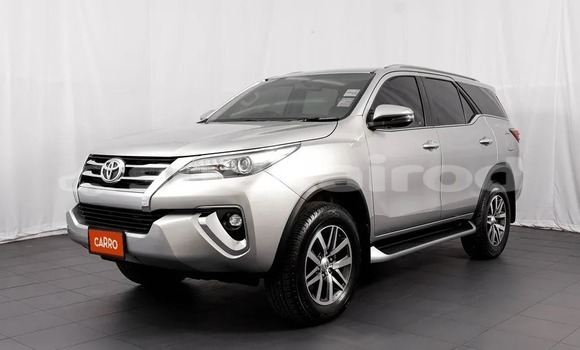 ซื้อ รถมือสอง Toyota Fortuner เงิน รถยนต์ ใน %{เมือง} ใน กรุงเทพมหานคร ซื้อ รถมือสอง Toyota Fortuner เงิน รถยนต์ ใน %{เมือง} ใน กรุงเทพมหานคร